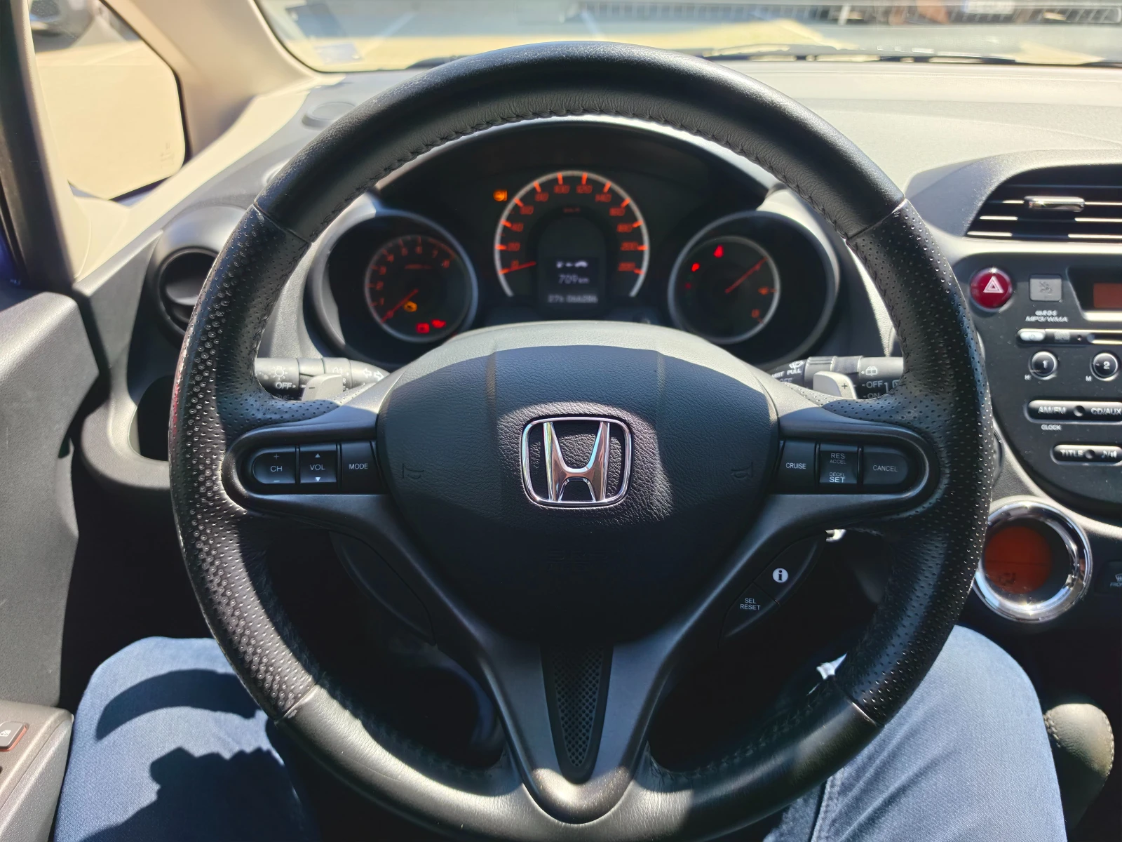 Honda Jazz 1.4 i-VTEC Comfort, снимка 12 - Автомобили и джипове - 55726877
