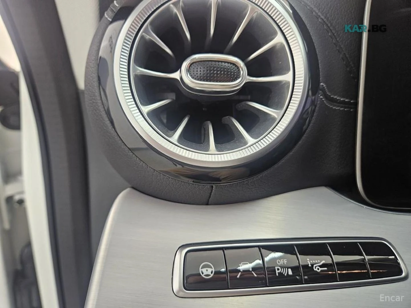 Mercedes-Benz CLS 400 HUD* 360* КОЖА* ОБДУХ* НАВИ* ПАНО, снимка 10 - Автомобили и джипове - 56222475