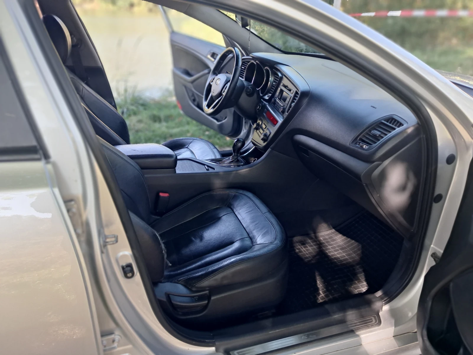 Kia K5, снимка 15 - Автомобили и джипове - 56256549