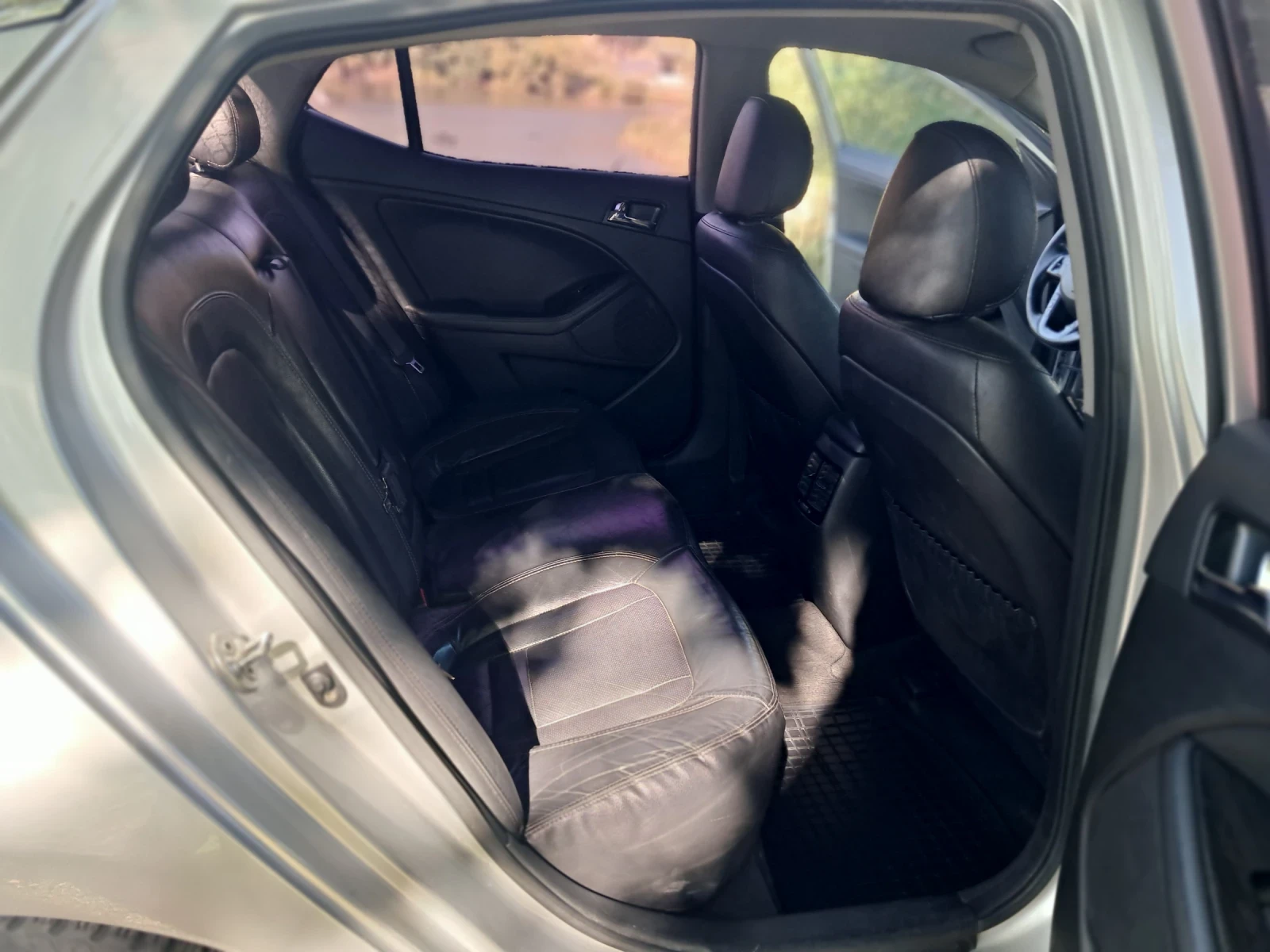 Kia K5, снимка 14 - Автомобили и джипове - 56256549