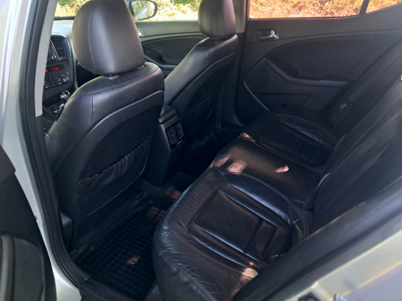 Kia K5, снимка 11 - Автомобили и джипове - 56256549