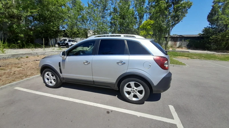 Opel Antara, снимка 1 - Автомобили и джипове - 47730356