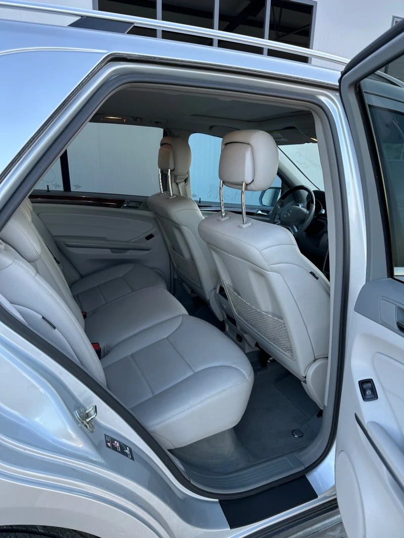 Mercedes-Benz ML 500, снимка 9 - Автомобили и джипове - 48468790