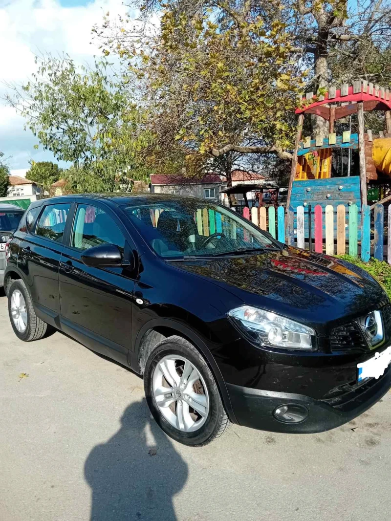 Nissan Qashqai 1.5 DCI, снимка 3 - Автомобили и джипове - 52503733
