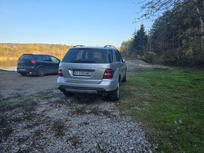 Mercedes-Benz ML 320, снимка 4 - Автомобили и джипове - 52514137