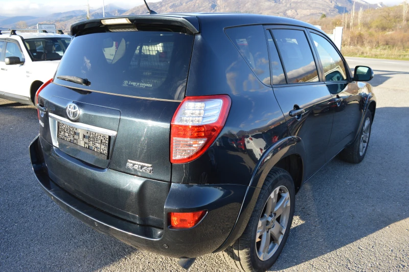 Toyota Rav4 2.2d-FULL EKSTRI-142х.км., снимка 5 - Автомобили и джипове - 52751865