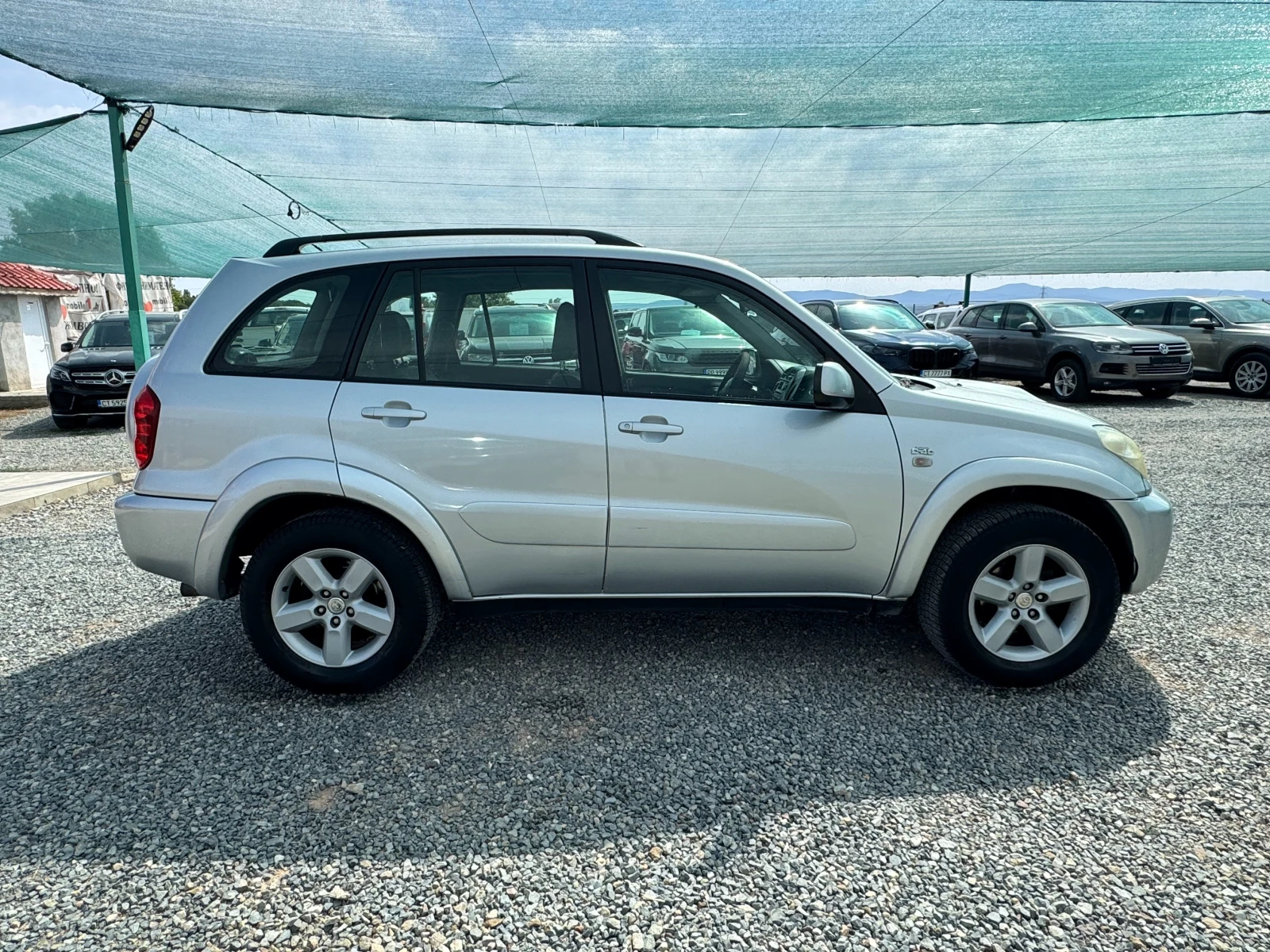 Toyota Rav4 2.0D - изображение 7