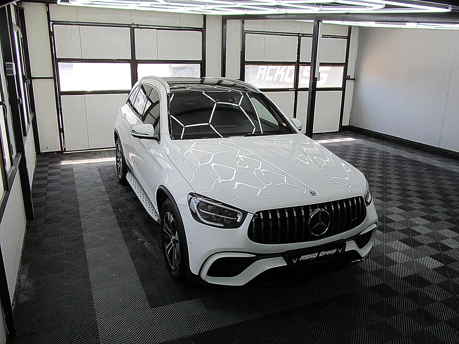 Mercedes-Benz GLC 220 AMG/PANORAMA/360-kamera/KylessGo/СОБСТВЕН ЛИЗИНГ - изображение 7