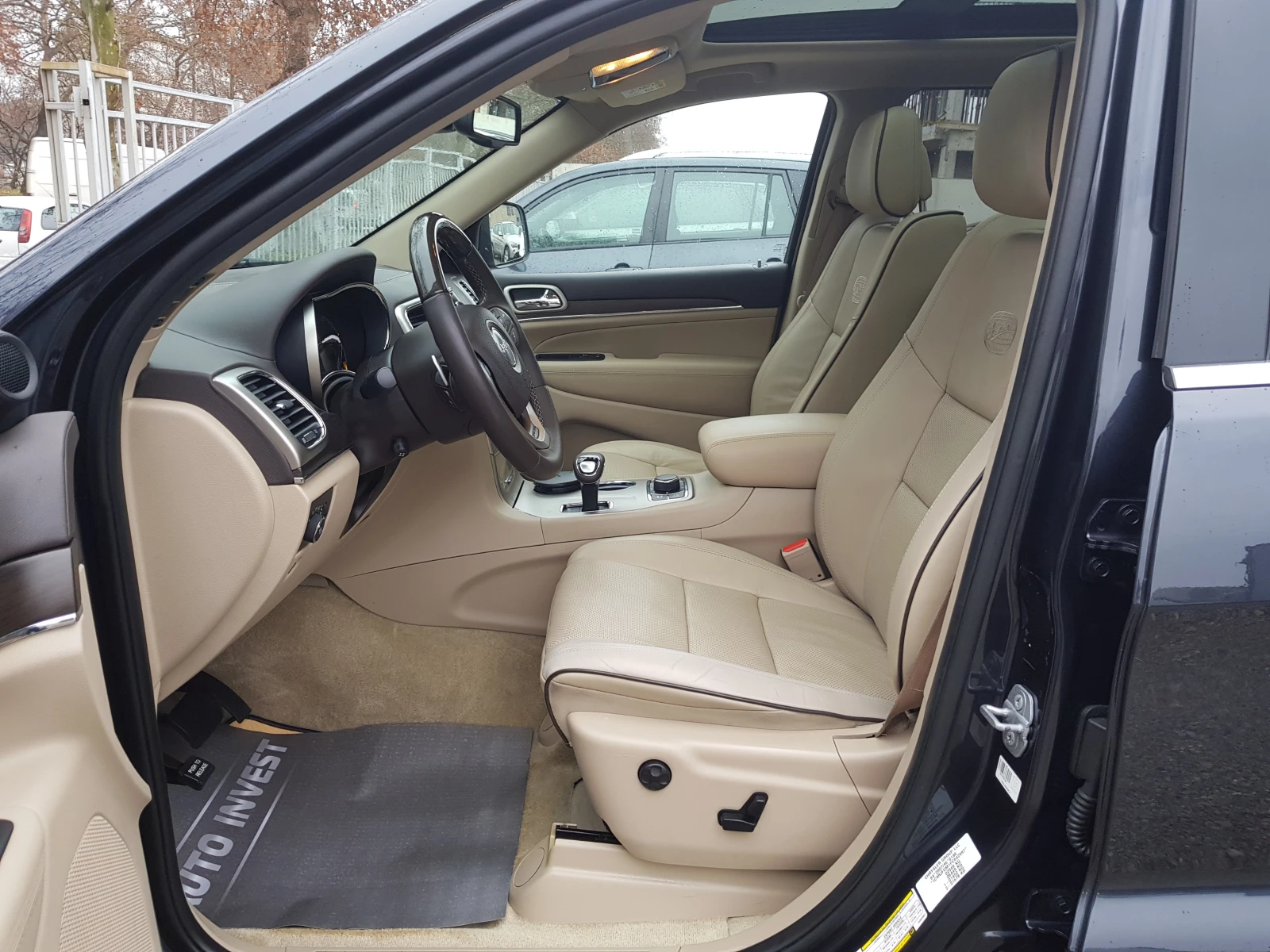 Jeep Grand cherokee 3.0/250kc/OVERLAND - изображение 9