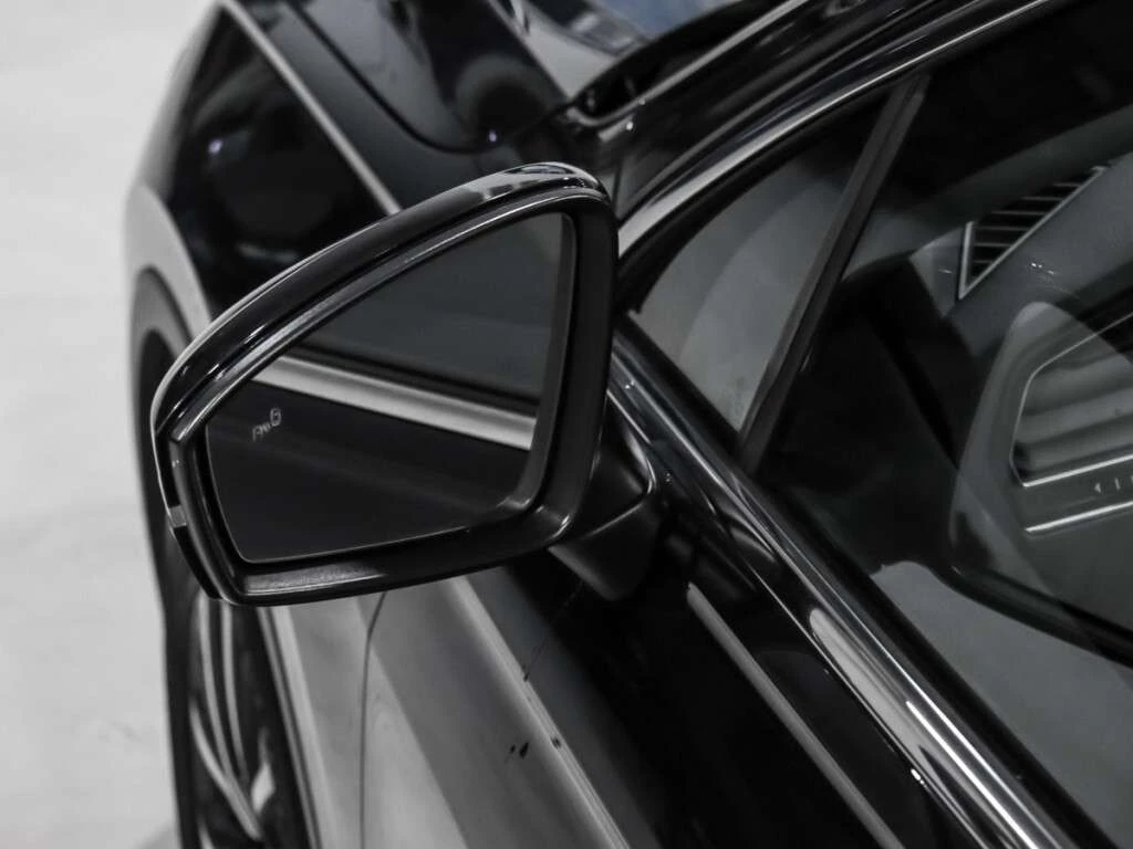 VW Tiguan * SE, 4Motion SEL * CARFAX * ���� �� �� | Mobile.bg � ����������� 13