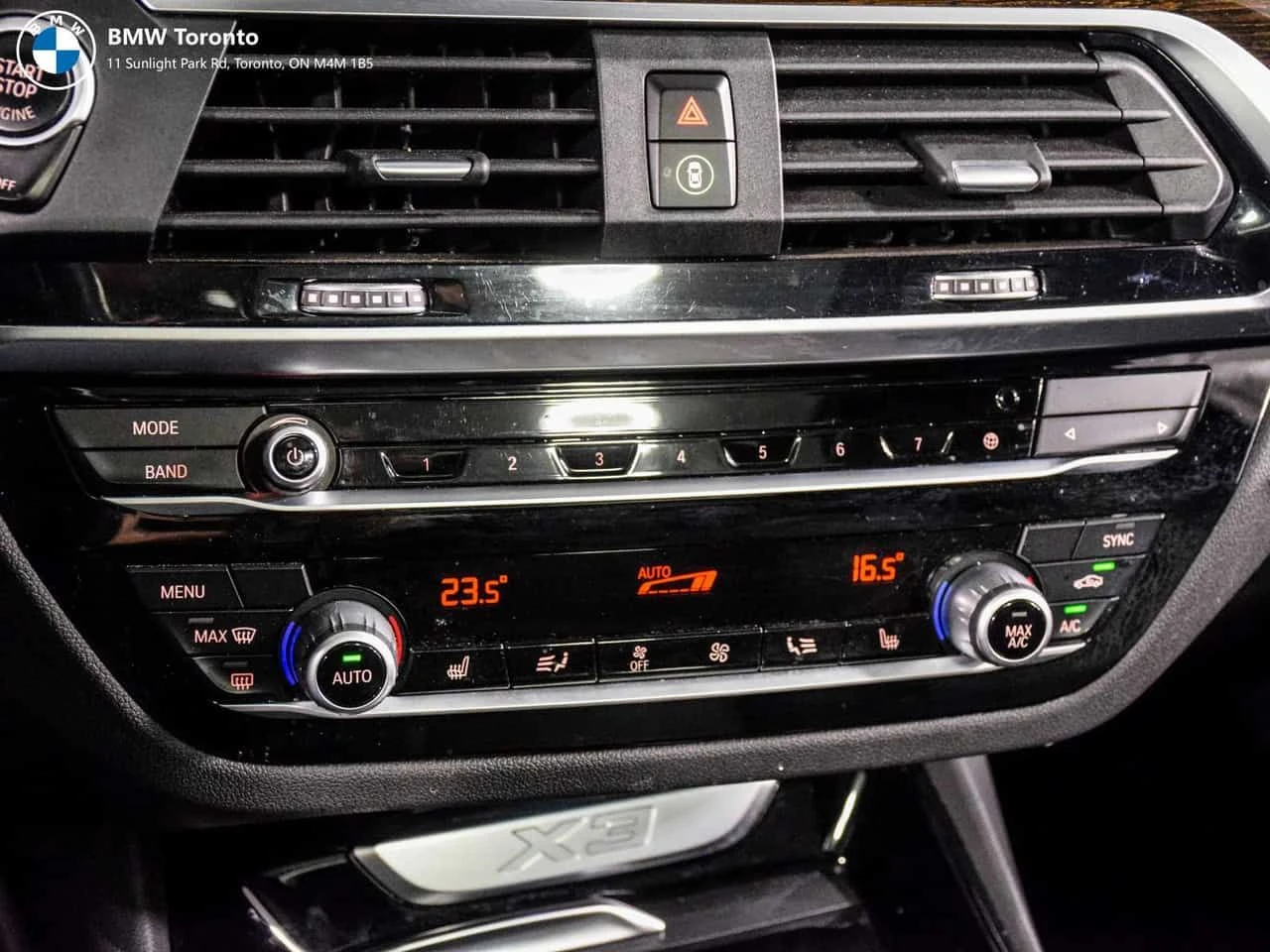 BMW X3 * xDrive30i * АВТОКРЕДИТ БЕЗ ПЪРВОНАЧАЛНА ВНОСКА *, снимка 15 - Автомобили и джипове - 54631155