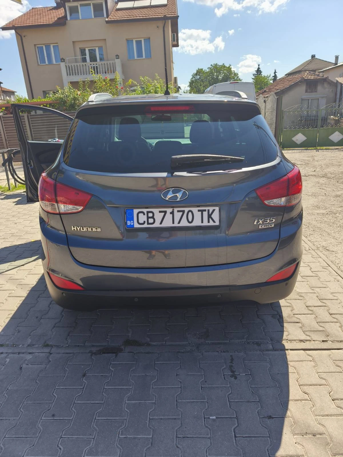 Hyundai IX35, снимка 4 - Автомобили и джипове - 55689382