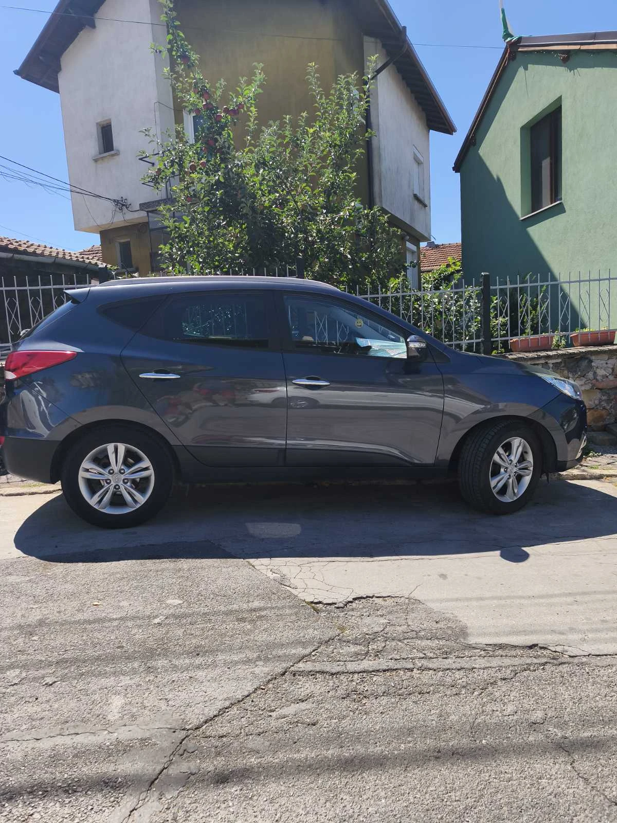 Hyundai IX35, снимка 5 - Автомобили и джипове - 55689382