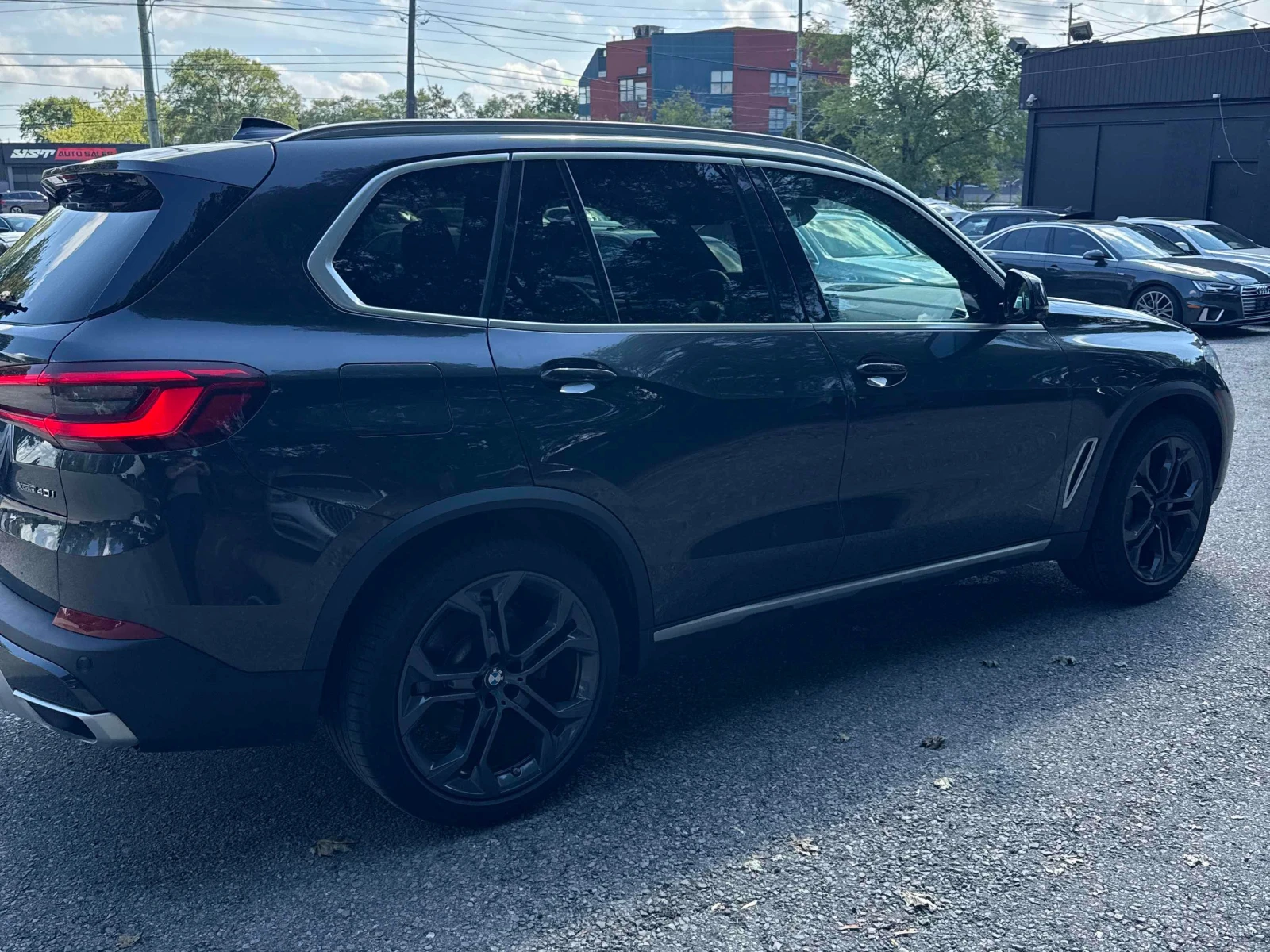 BMW X5 * xDrive40i * ЛАЗЕРИ * ДИСТРОНИК * ПАНО * H/K * , снимка 3 - Автомобили и джипове - 55830605