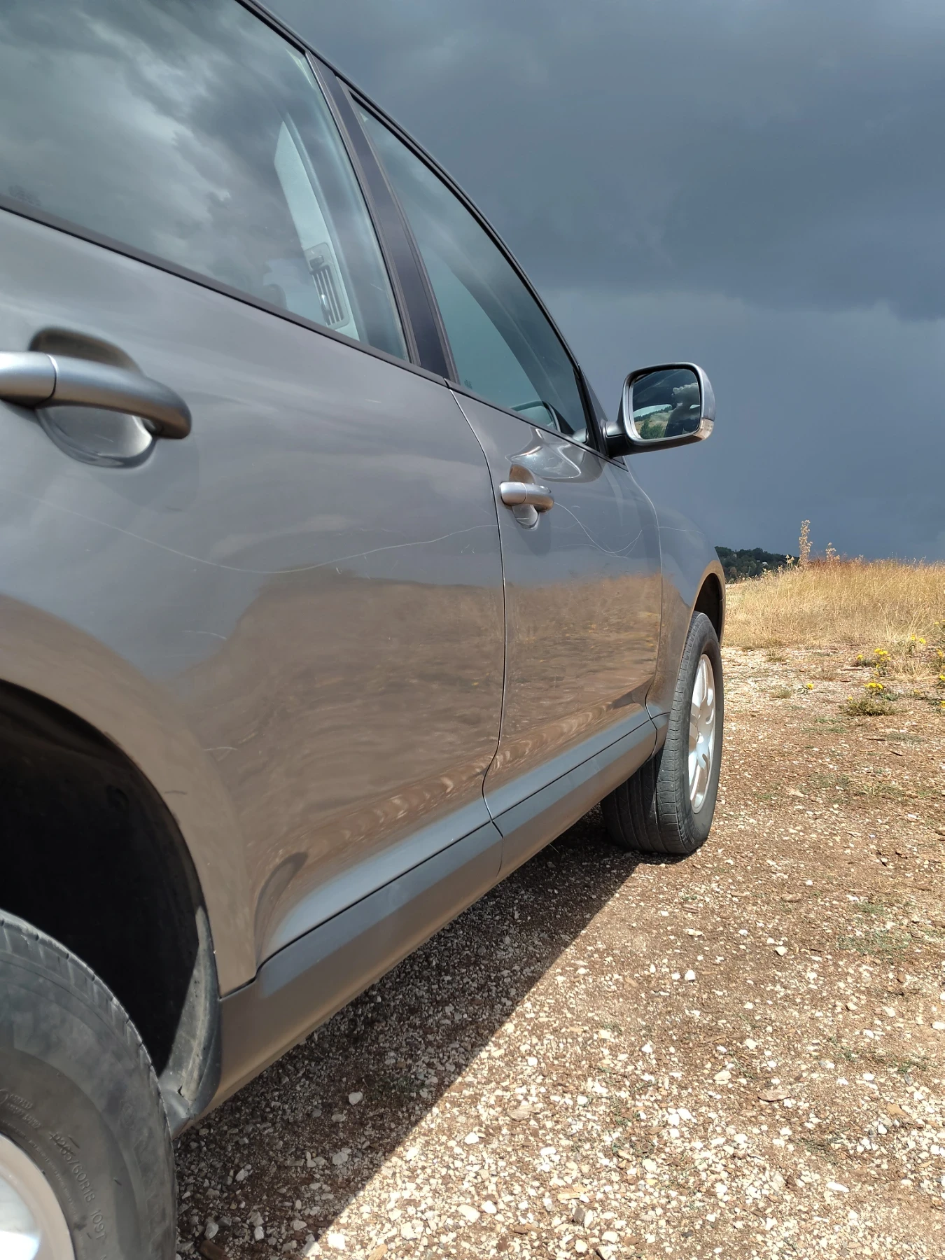 VW Touareg, снимка 6 - Автомобили и джипове - 55932101