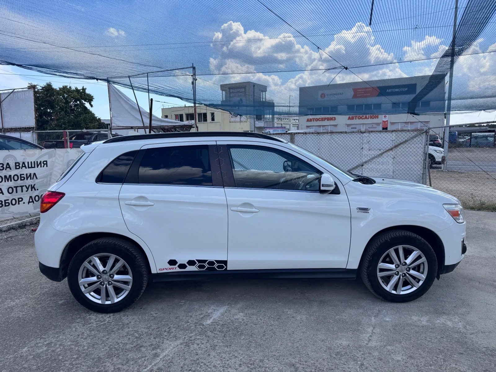Mitsubishi ASX 1.8 DI-D 4x4 intense panoramic , снимка 8 - Автомобили и джипове - 55950475