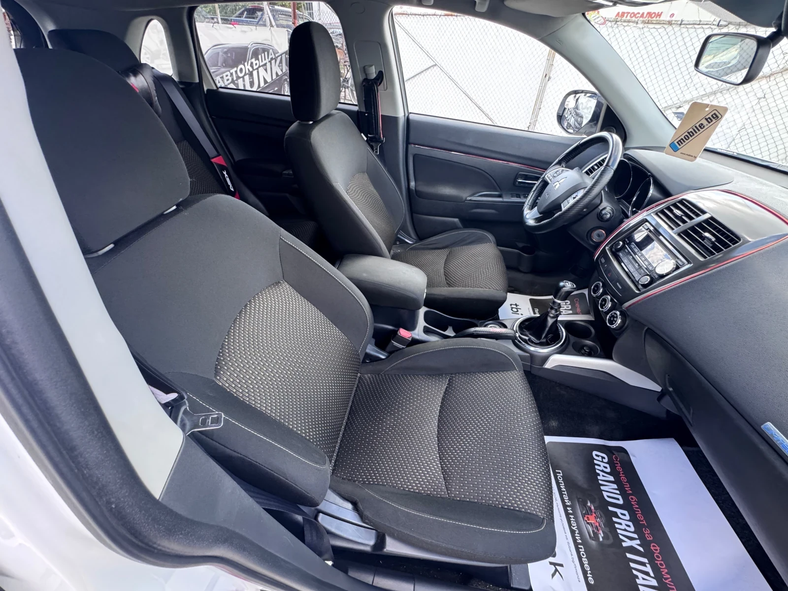 Mitsubishi ASX 1.8 DI-D 4x4 intense panoramic , снимка 14 - Автомобили и джипове - 55950475