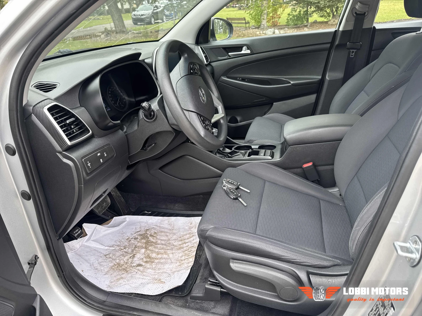 Hyundai Tucson, снимка 8 - Автомобили и джипове - 56099308