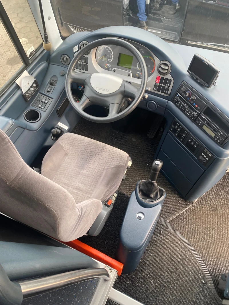 Neoplan N116 Turlainer, снимка 10 - Бусове и автобуси - 52807063