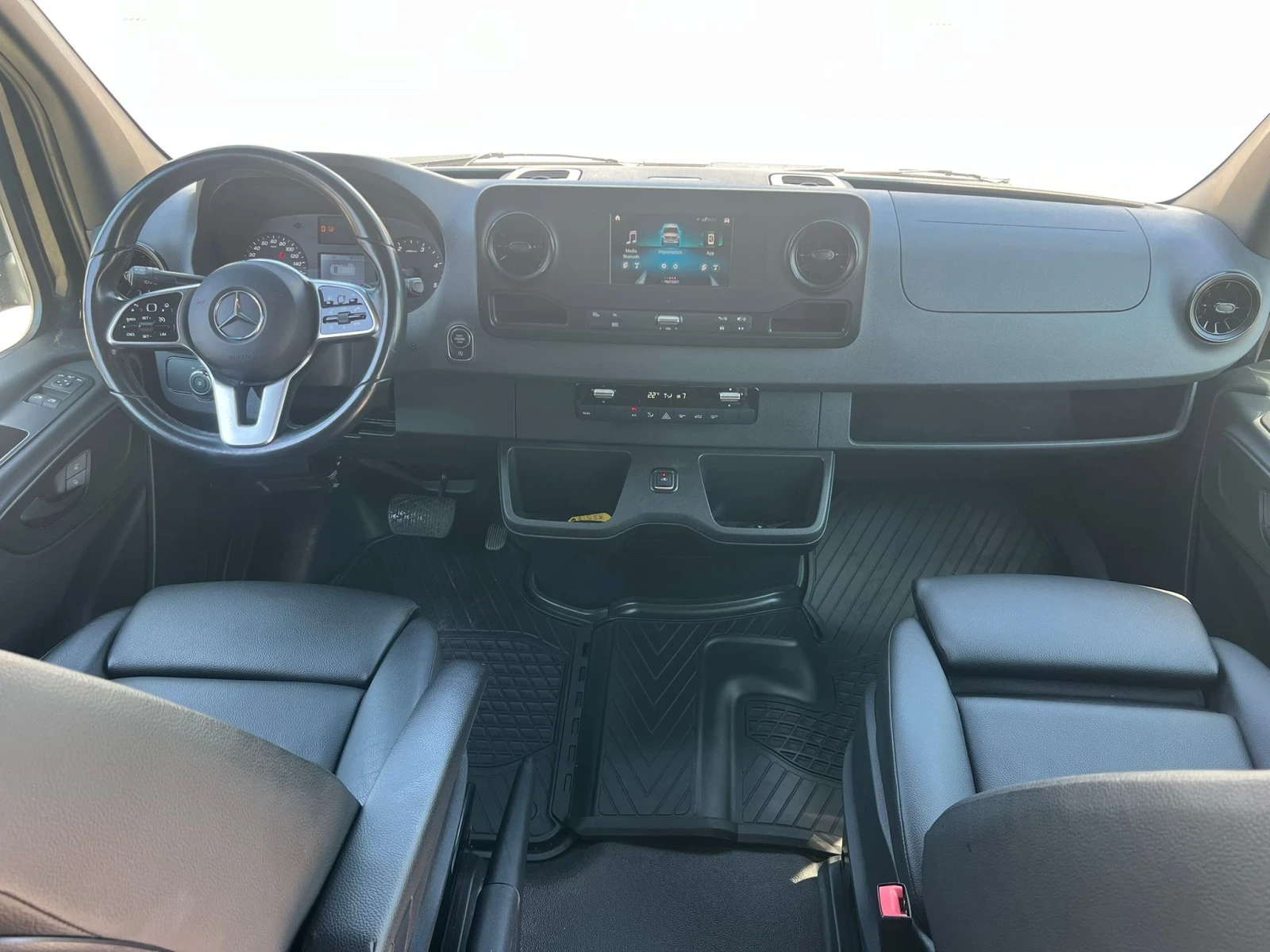 Mercedes-Benz Sprinter Tourer 317 CDI, снимка 11 - Бусове и автобуси - 55075005