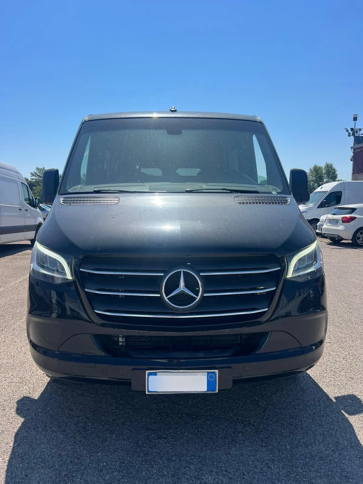Mercedes-Benz Sprinter Tourer 317 CDI, снимка 2 - Бусове и автобуси - 55075005