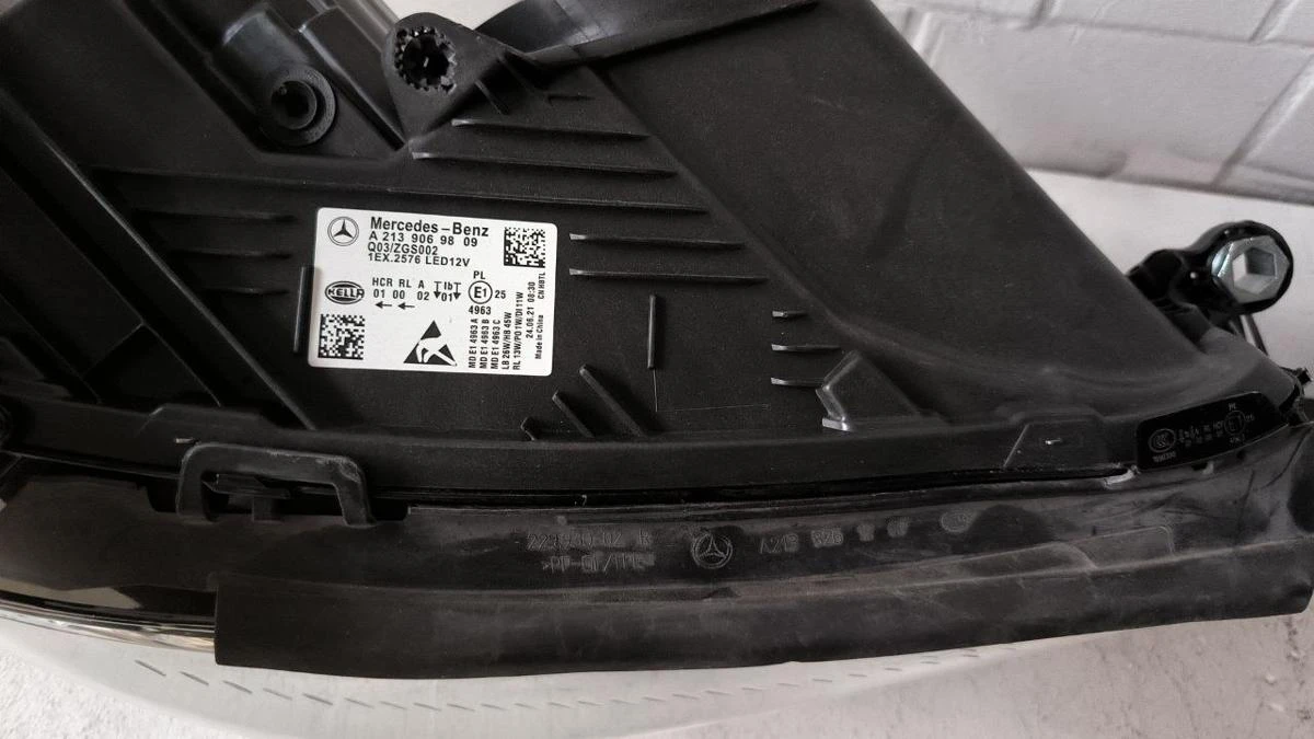 Комплект фарове Mercedes E-Class W213 LED фейслифт, снимка 4 - Части - 56280900