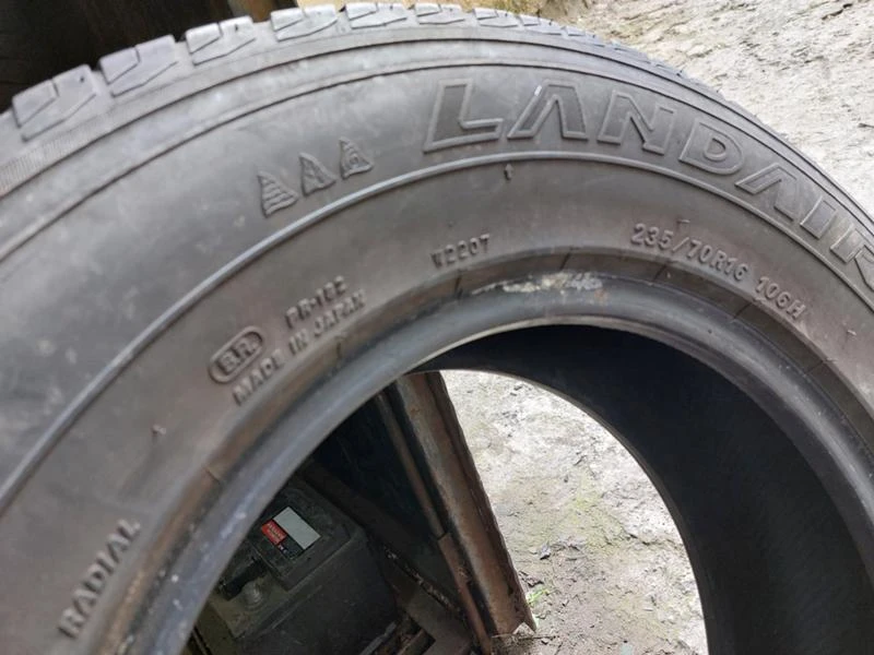 Гуми Летни 235/70R16, снимка 6 - Гуми и джанти - 36274624