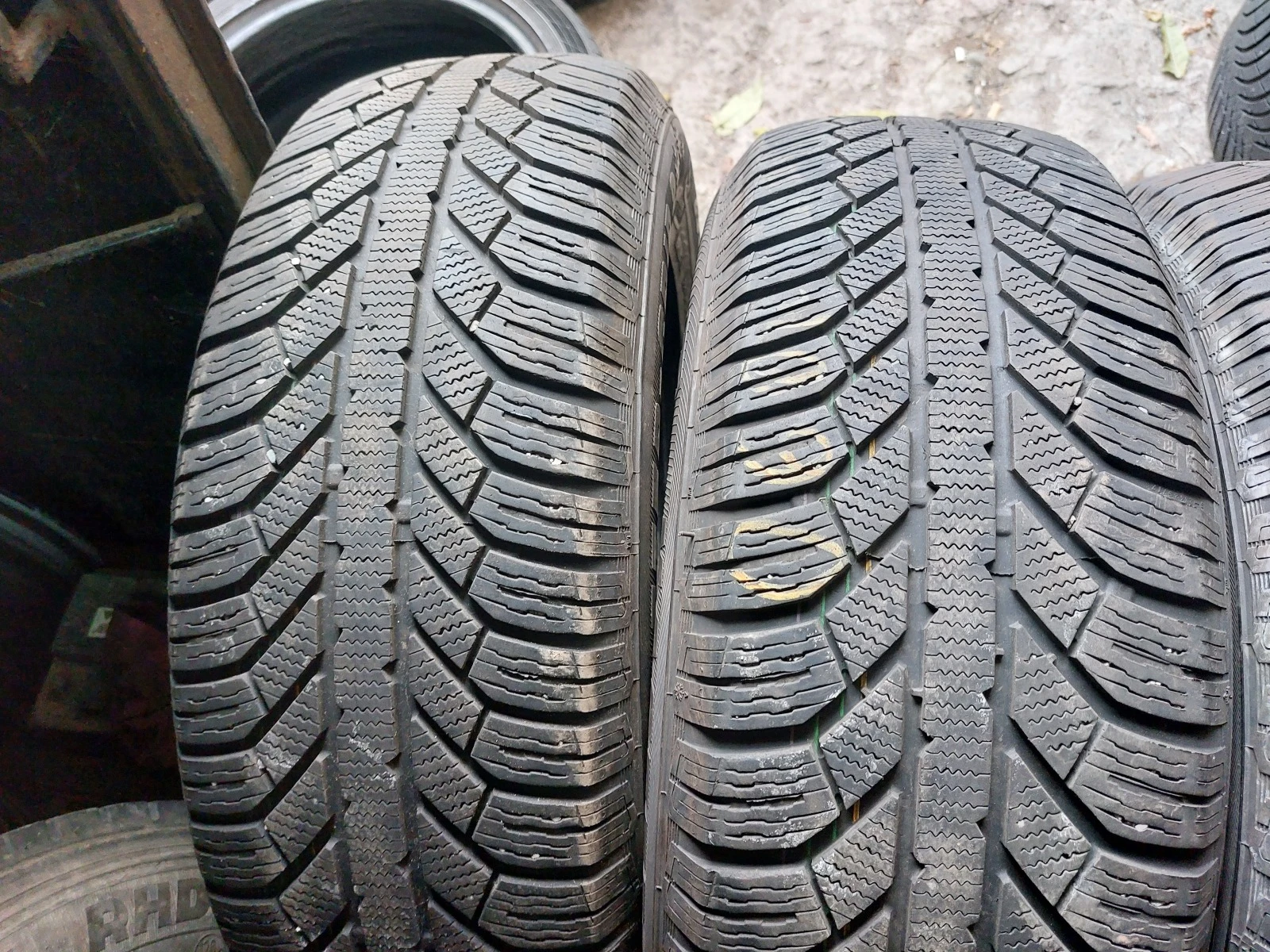 ���� 235/65R17 | Mobile.bg � ����������� 2