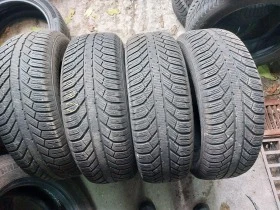 Гуми Зимни 235/65R17, снимка 1 - Гуми и джанти - 39129291