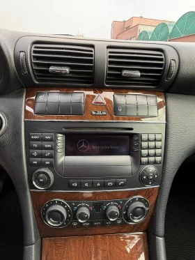 Mercedes-Benz C 220 C220 км реални НОВ ВНОС, снимка 8