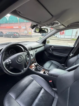 Mercedes-Benz C 220 C220 км реални НОВ ВНОС, снимка 16