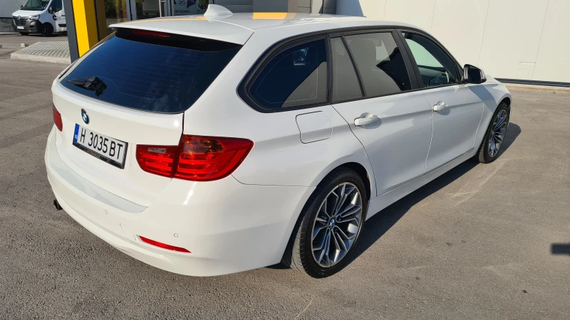 BMW 320, снимка 10 - Автомобили и джипове - 47316077