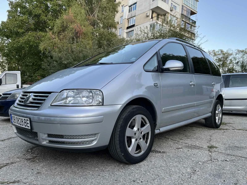 VW Sharan 1.8Т  6ск., снимка 5 - Автомобили и джипове - 47500441