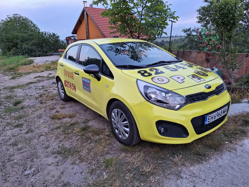 Kia Rio 1.25, снимка 4 - Автомобили и джипове - 47596661