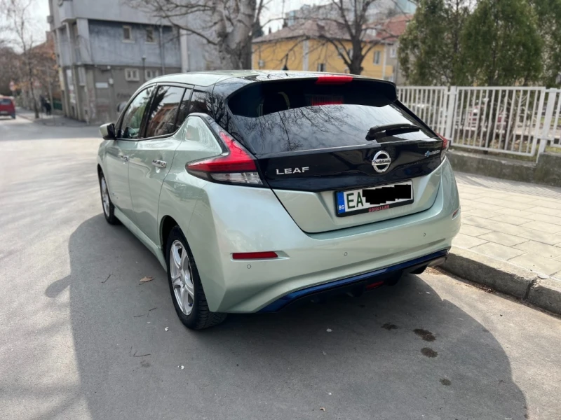 Nissan Leaf  ZE1, снимка 5 - Автомобили и джипове - 48487774