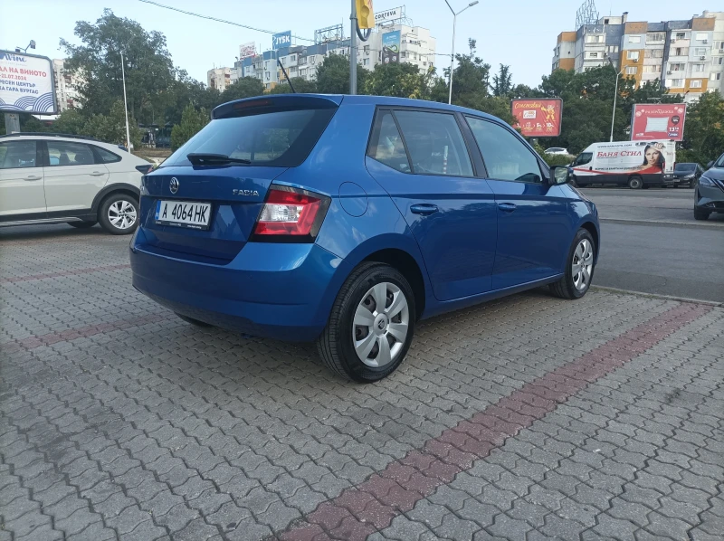 Skoda Fabia, снимка 10 - Автомобили и джипове - 49226515