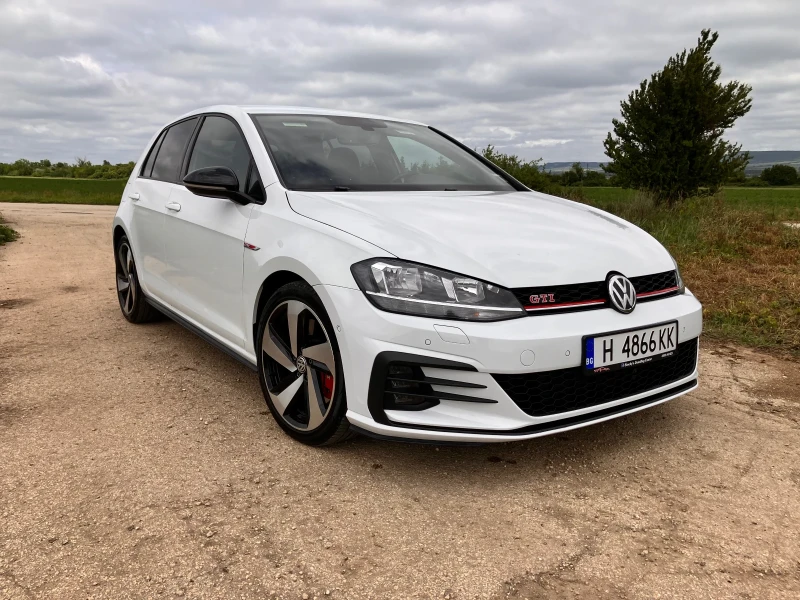 VW Golf 7.5 GTI 2.0 TSI PP, снимка 2 - Автомобили и джипове - 51460868