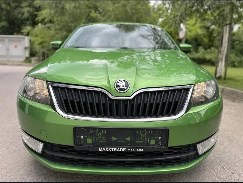 Skoda Rapid 1.4D / AUTOMATIC, снимка 2 - Автомобили и джипове - 50476065