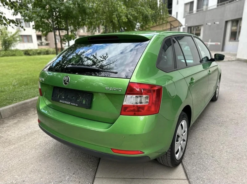 Skoda Rapid 1.4D / AUTOMATIC, снимка 6 - Автомобили и джипове - 50476065