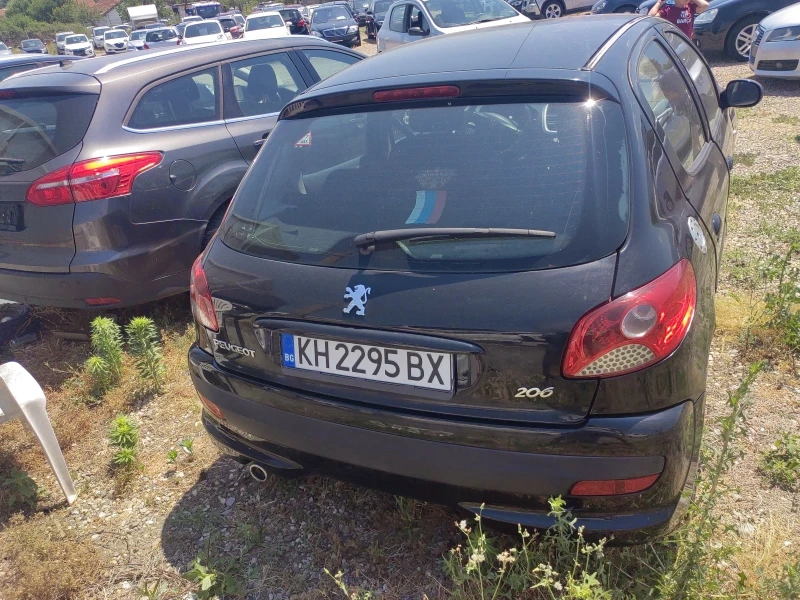 Peugeot 206, снимка 5 - Автомобили и джипове - 52461372