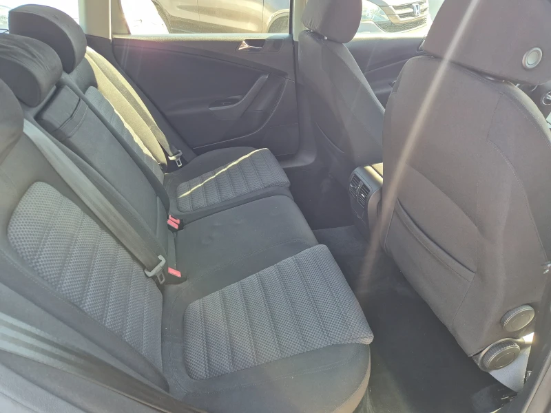 VW Passat 2.0 TDI 8клапана, снимка 13 - Автомобили и джипове - 51640293