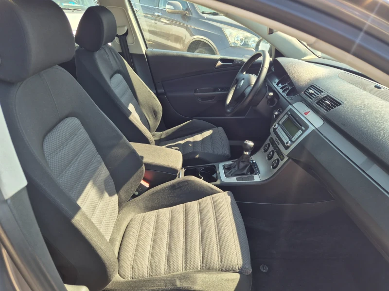 VW Passat 2.0 TDI 8клапана, снимка 12 - Автомобили и джипове - 51640293