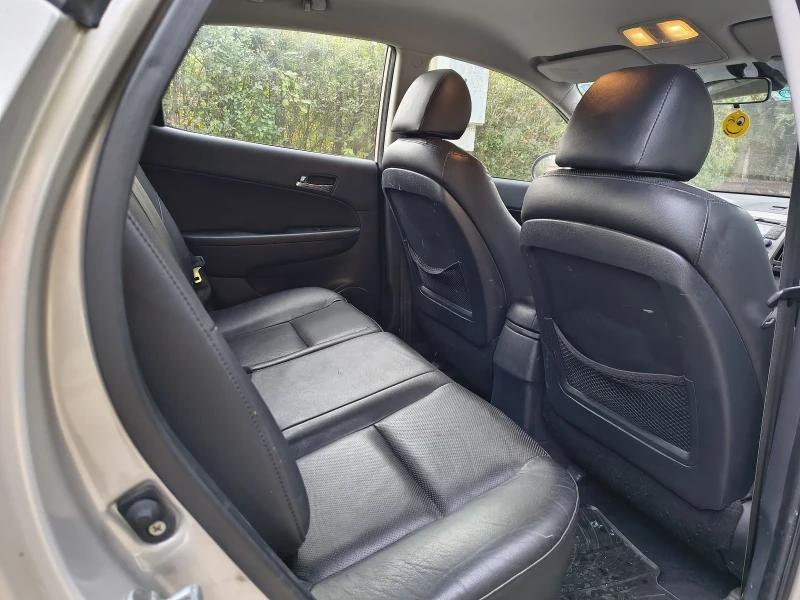 Hyundai I30 1.6crdi, снимка 11 - Автомобили и джипове - 52598732