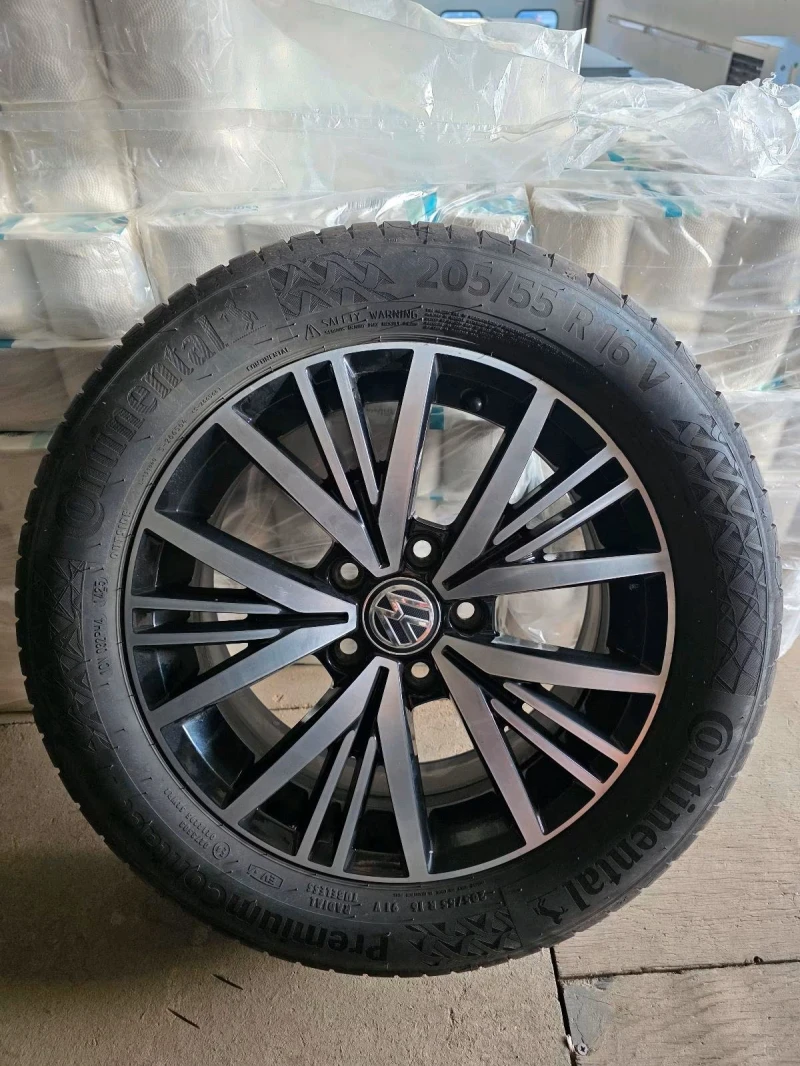 VW Golf Plus Style, снимка 13 - Автомобили и джипове - 52556932