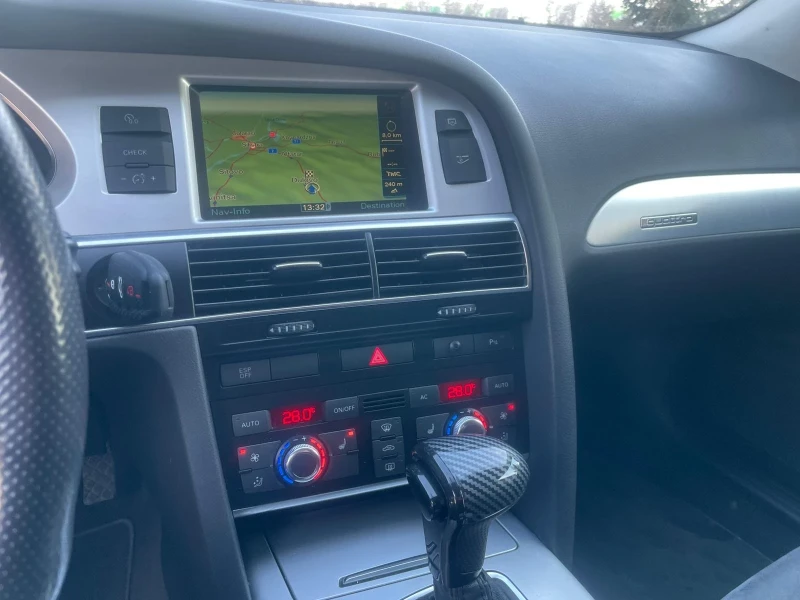 Audi A6 Facelift 3.0 TDI Quattro, снимка 11 - Автомобили и джипове - 53027050