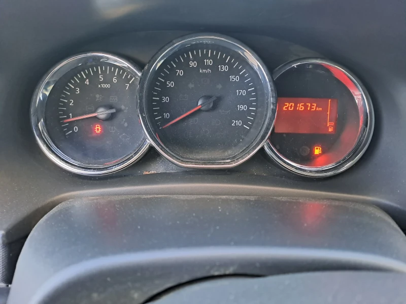 Dacia Logan 1, 2i, ГАЗ, 75кс, Климатик, снимка 14 - Автомобили и джипове - 53100456