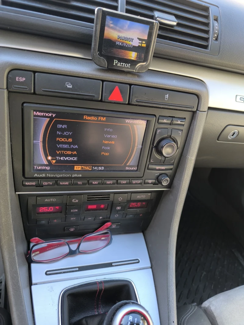 Audi A4, снимка 8 - Автомобили и джипове - 53201831