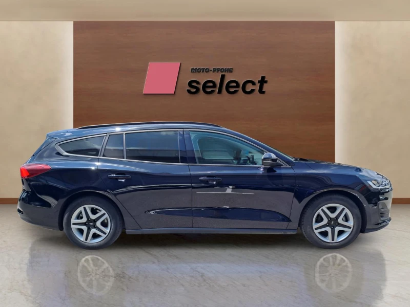 Ford Focus 1.0 EcoBoost, снимка 4 - Автомобили и джипове - 53255331