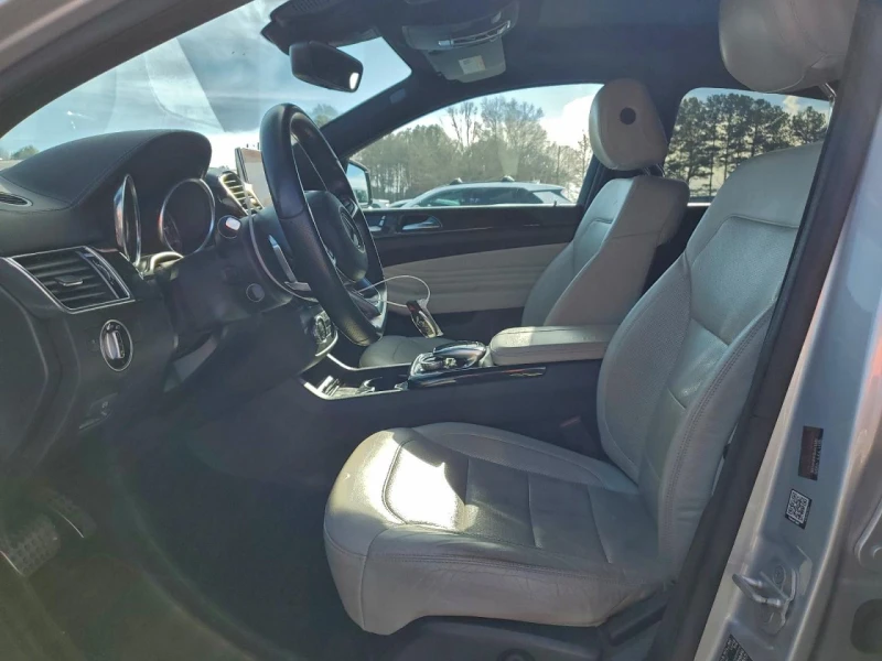 Mercedes-Benz GLE 450 4MATIC * AMG * NAVI * LED * CAMERA  * ПОДГРЕВ, снимка 7 - Автомобили и джипове - 53328027