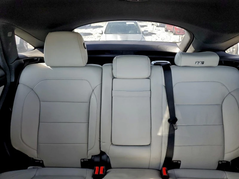 Mercedes-Benz GLE 450 4MATIC * AMG * NAVI * LED * CAMERA  * ПОДГРЕВ, снимка 9 - Автомобили и джипове - 53328027